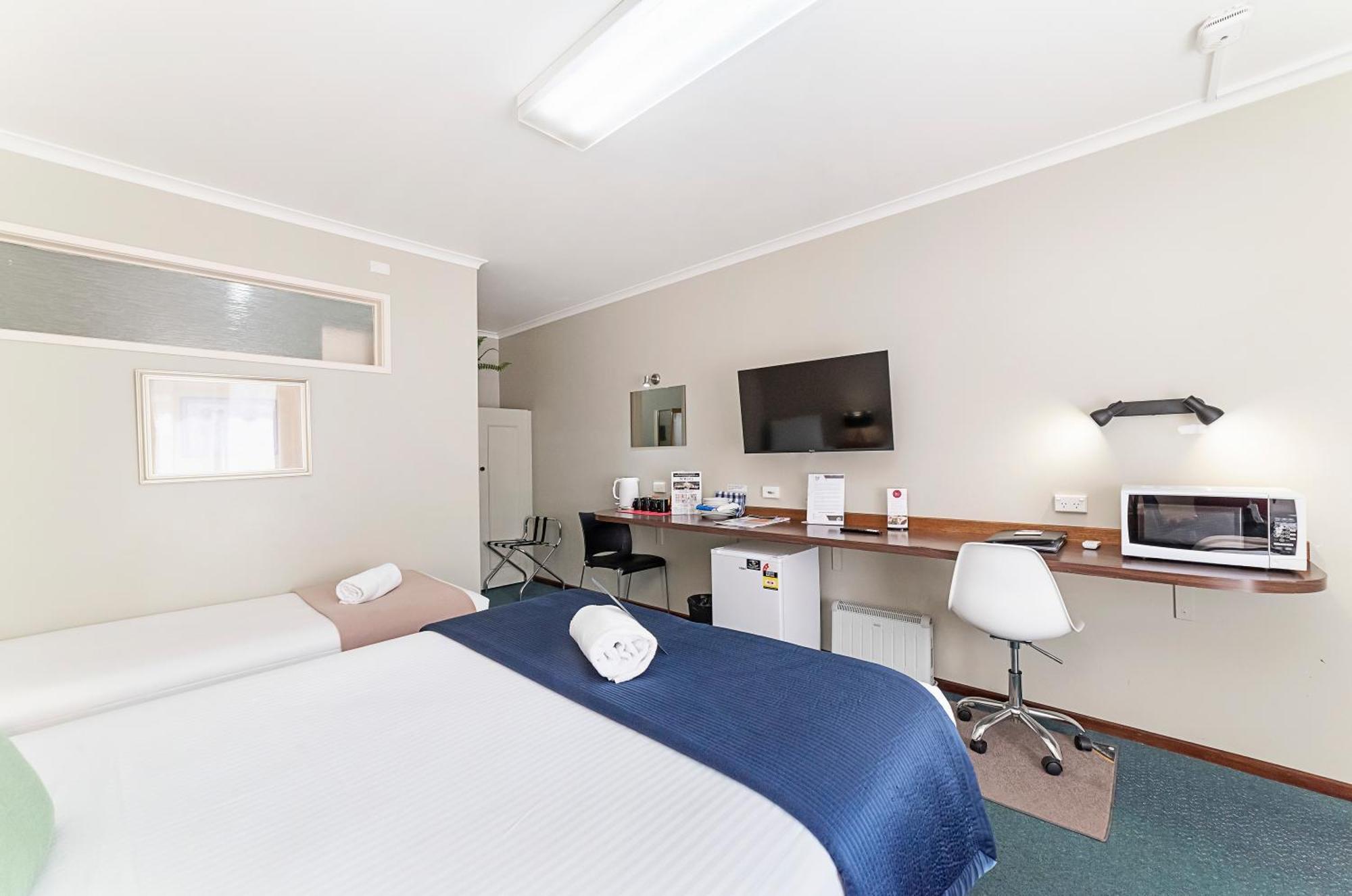 Heart Motel Warrnambool